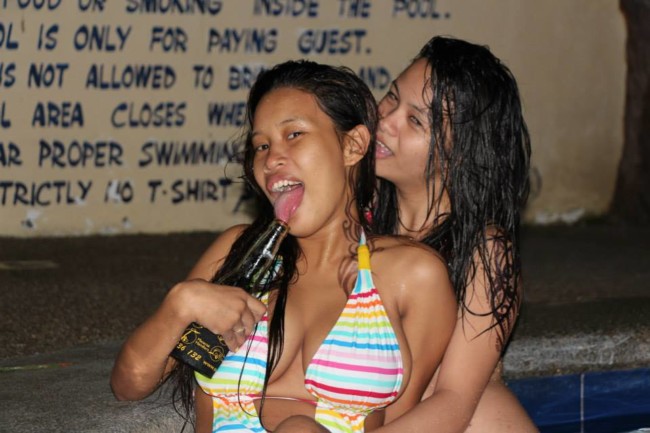 Nightclubs and bars to meet slutty Boracay girls for sex