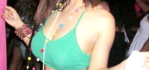 naked teen model on bed from Kyson best dating places in johor bahru