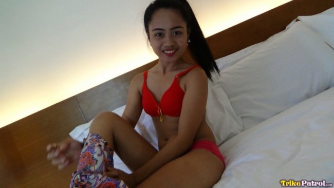 Hook up get laid sexy Indonesian party women Bali Jakarta